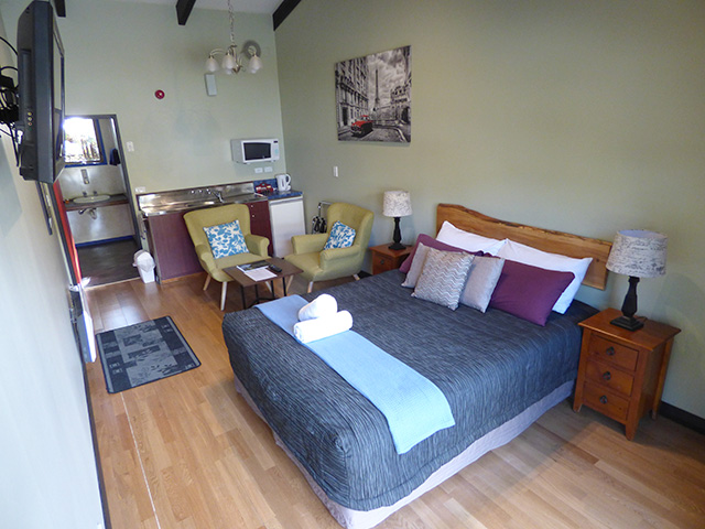 Private Rooms